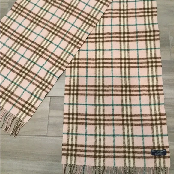 BURBERRY VINTAGE 100% CASHMERE NOVA CHECK FRINGE SCARF - Picture 4 of 5